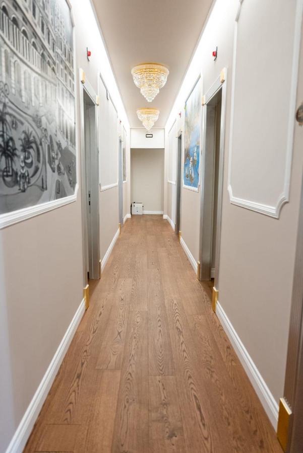 Queen Cattleya Suite Генуя Экстерьер фото