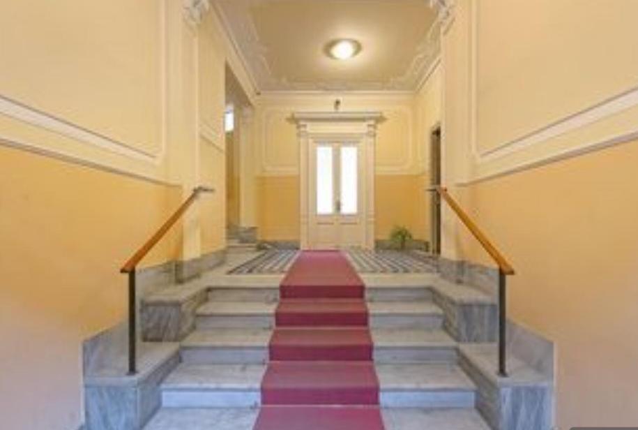 Queen Cattleya Suite Генуя Экстерьер фото